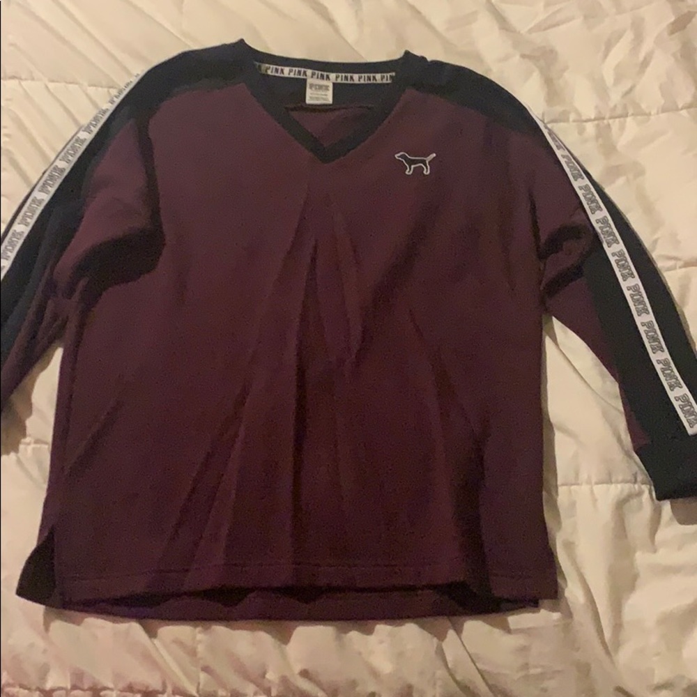 Victoria Secret Pink vneck pull over